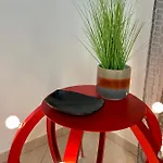 Parvis Apartamento Bríndisi